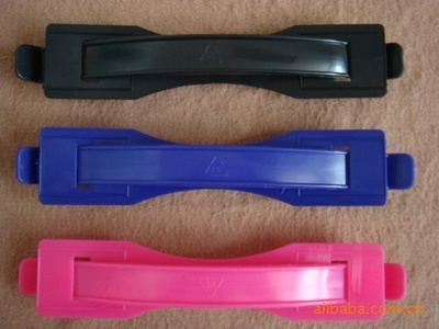 包裝制品配附件-塑膠提手,手提扣,掛鉤,紙箱扣,飛機孔,叉耳-包裝制品配附件盡在.